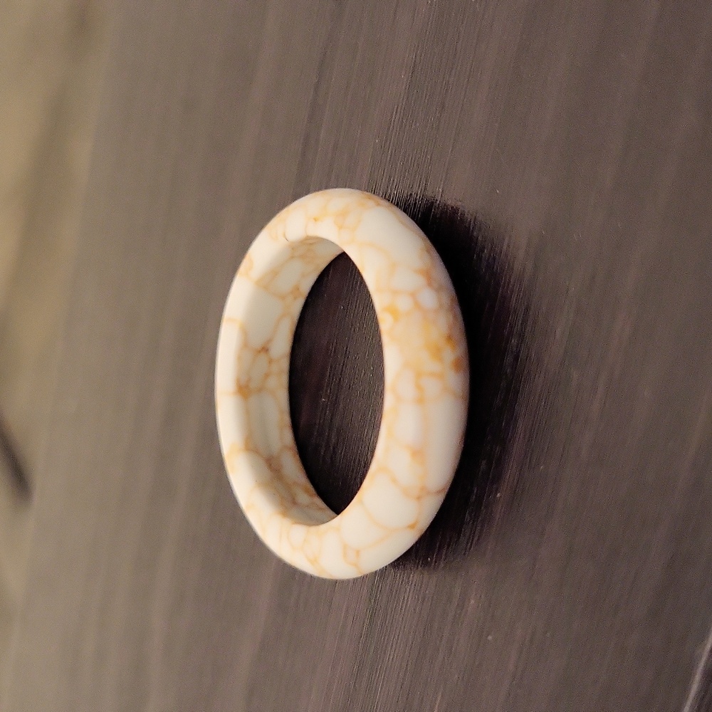 NWOT Wild Horse Jasper Gemstone Band Ring